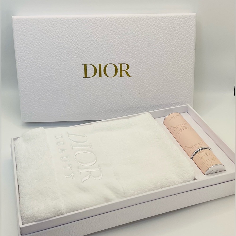 Dior Gift Set-Miss Dior Blooming Bouquet Atomizer and Dior Beauty Towel